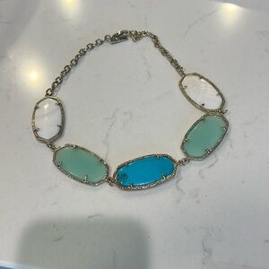 Kendra Scott necklace